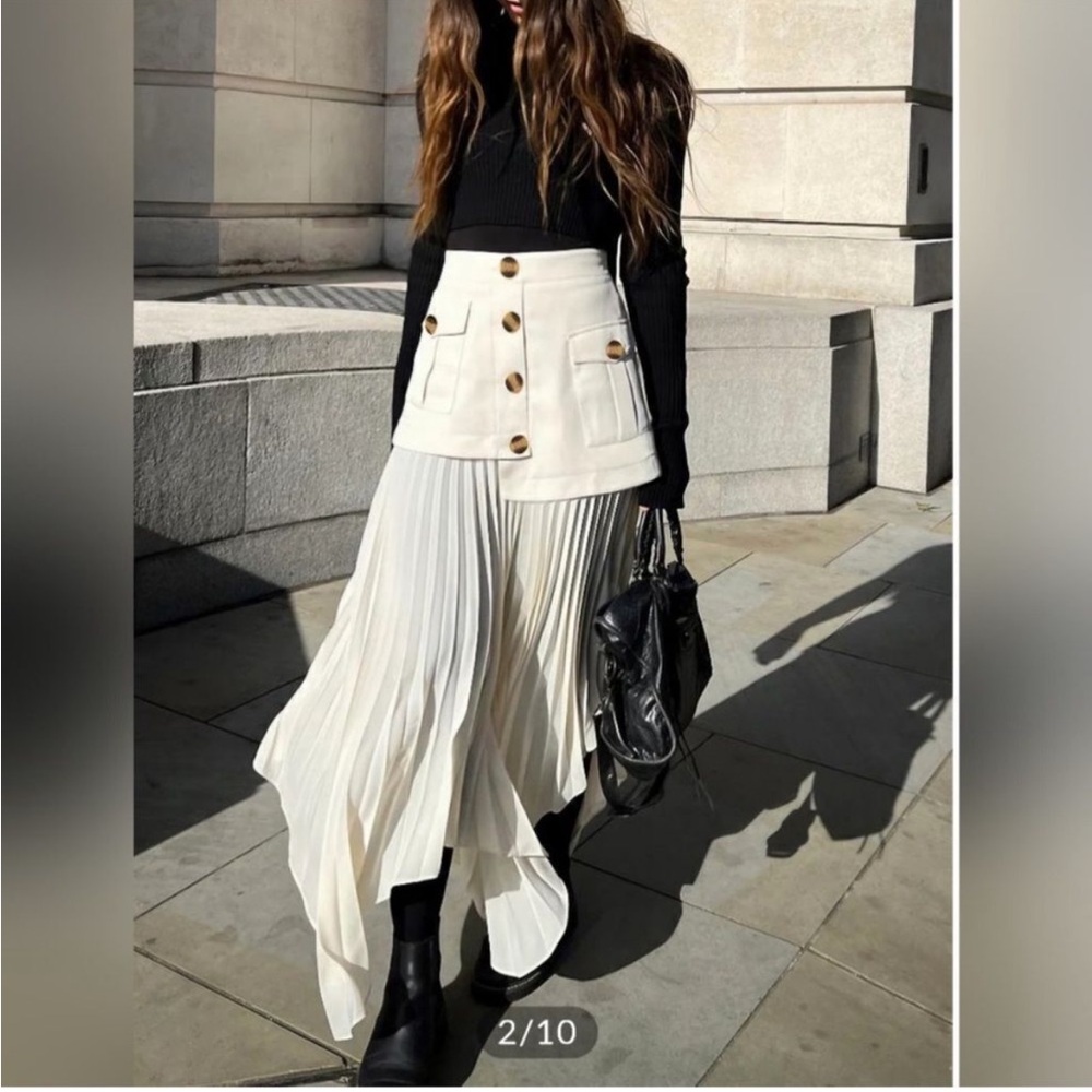 NWY Commense Asymmetrical White Pleated Skirt
